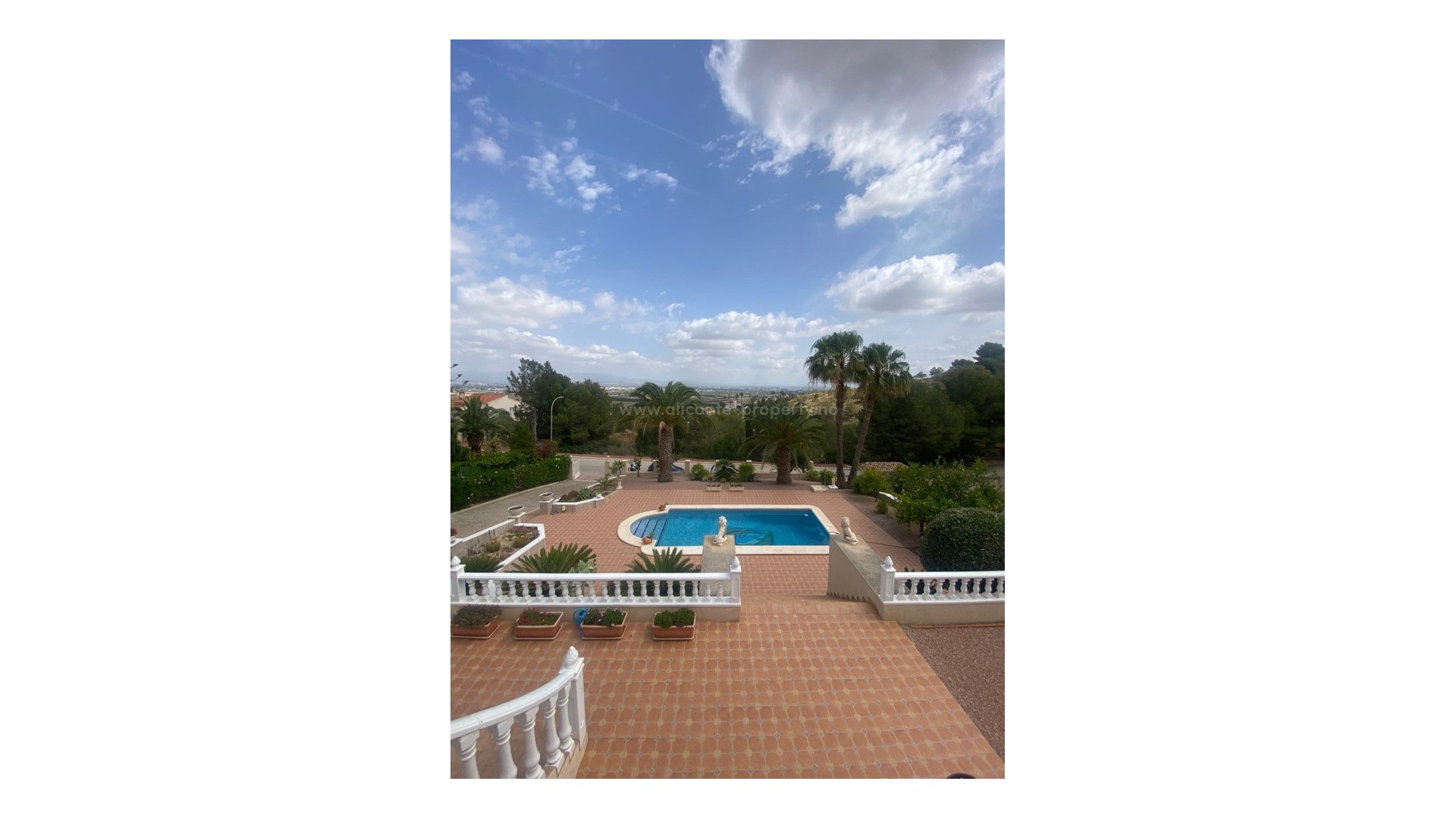 Hus / Villa i Algorfa Centro