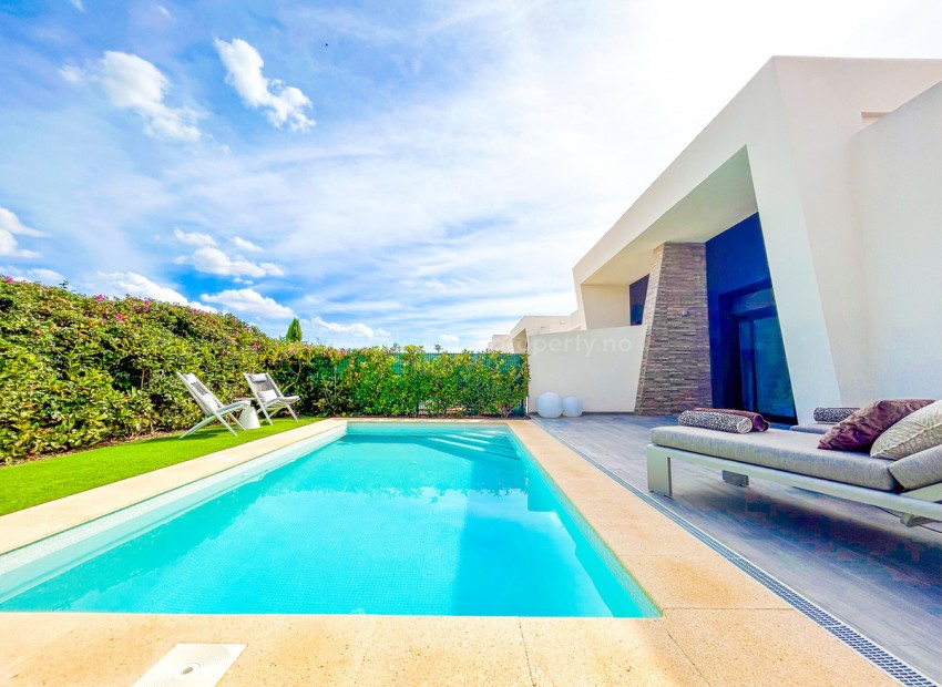 Hus / Villa i Algorfa Centro