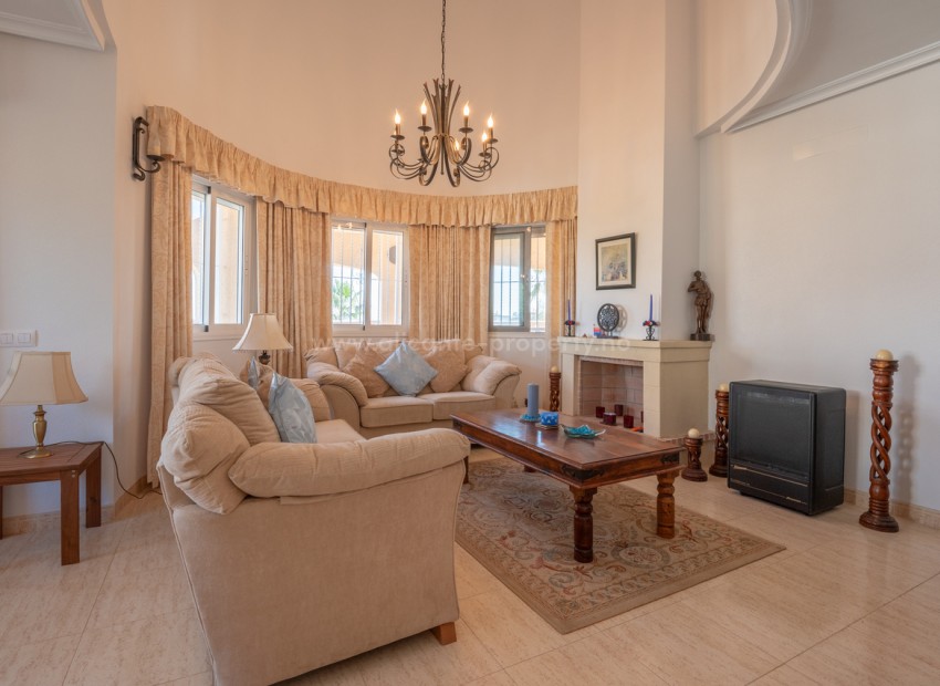 Hus / Villa i Algorfa