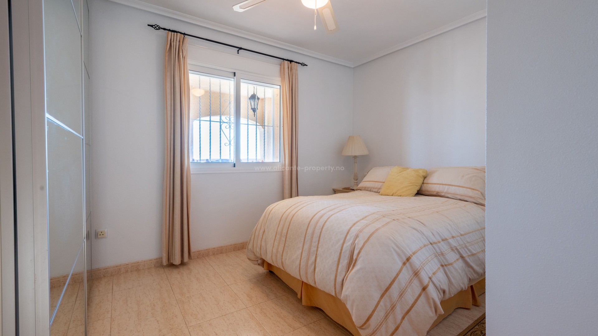 Hus / Villa i Algorfa