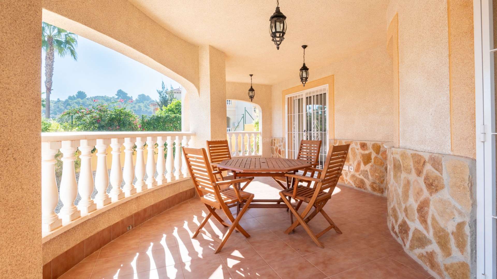 Hus / Villa i Algorfa