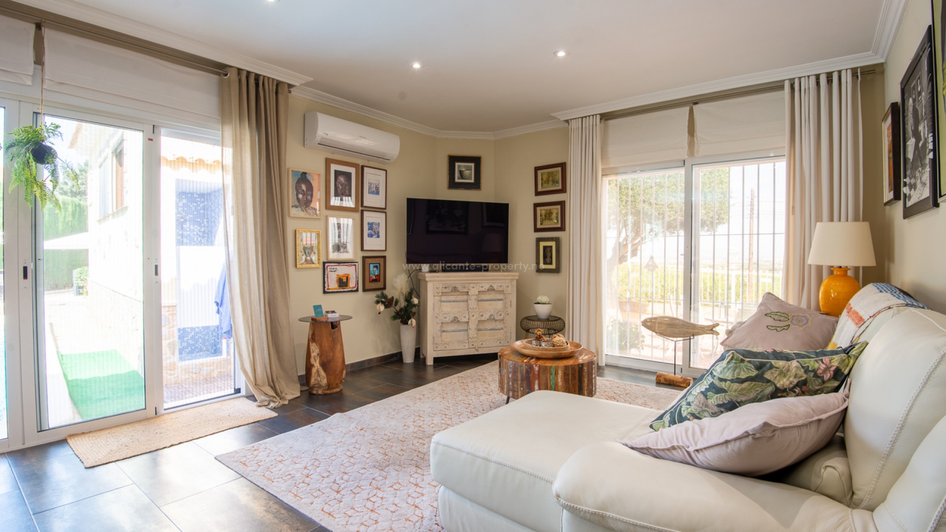 Hus / Villa i Algorfa