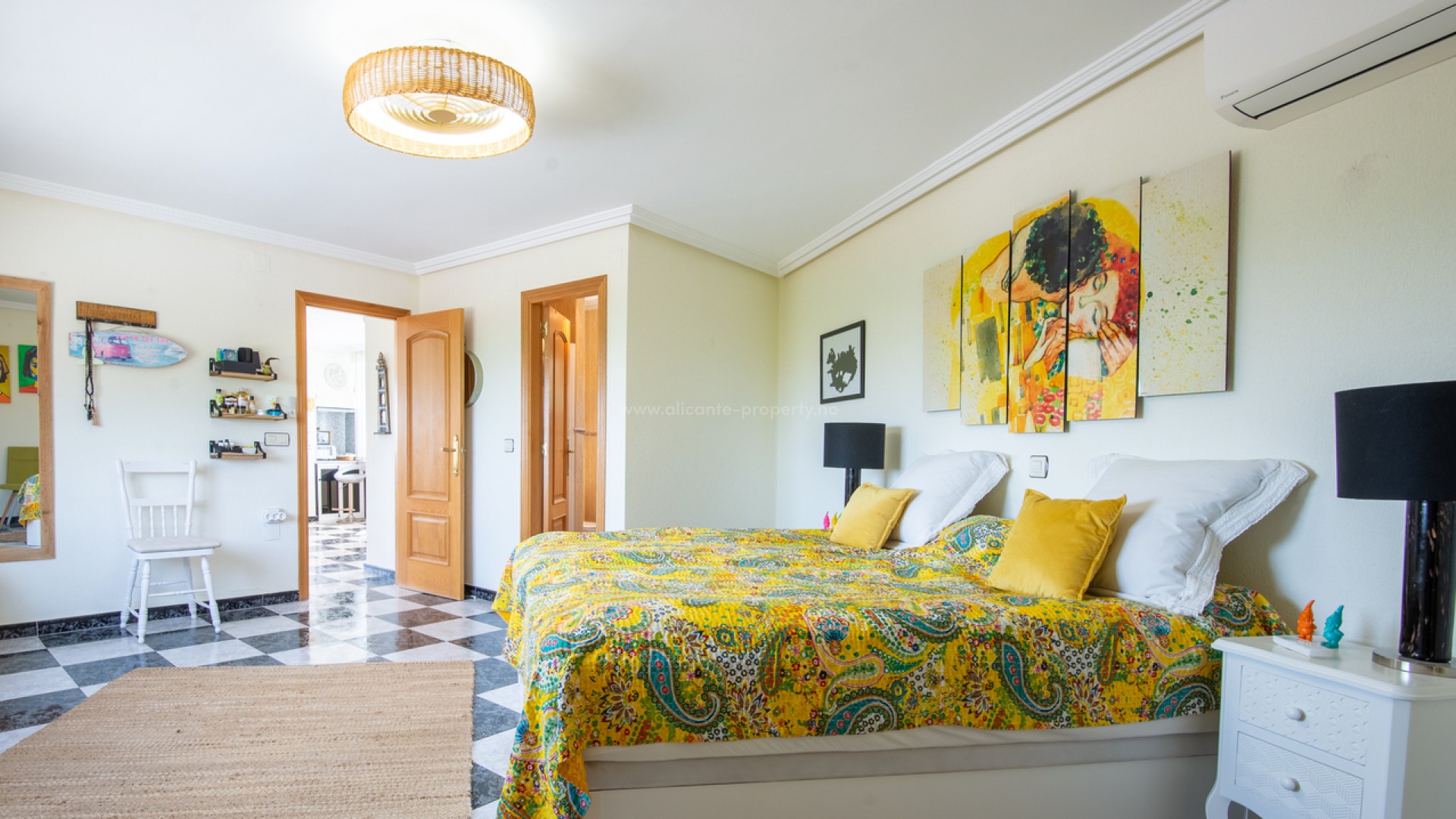 Hus / Villa i Algorfa