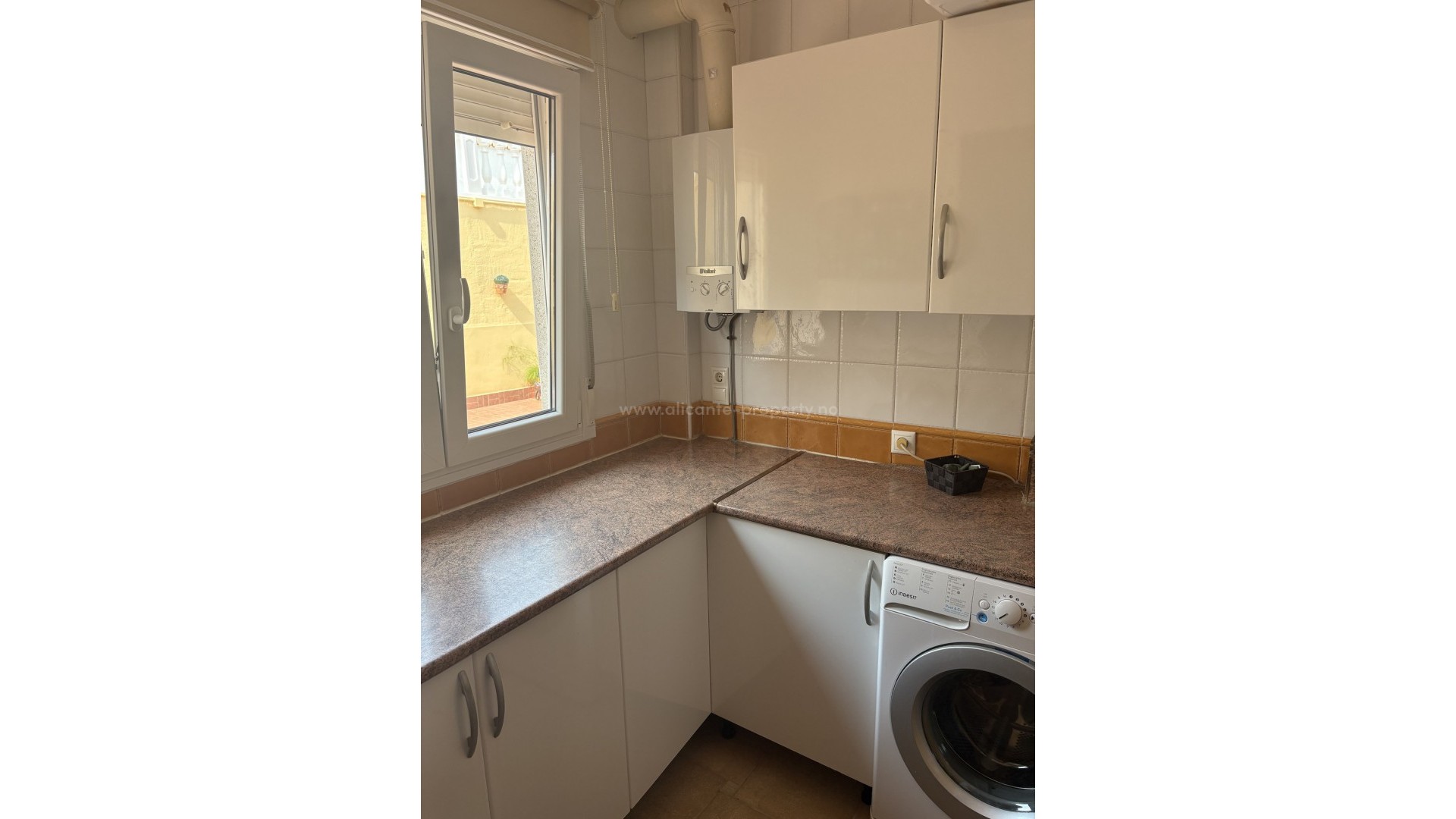 Hus / Villa i Algorfa