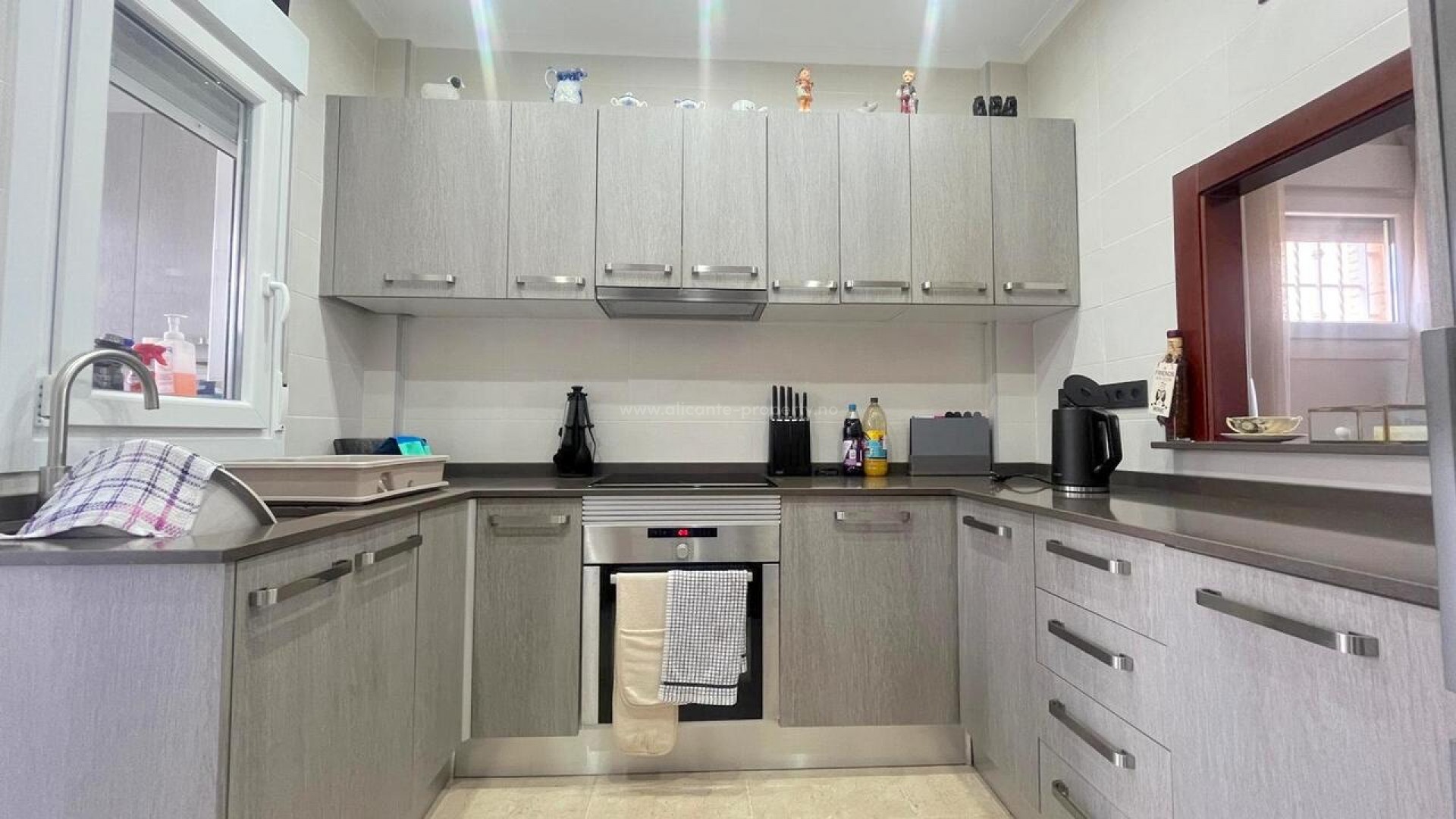 Hus / Villa i Algorfa