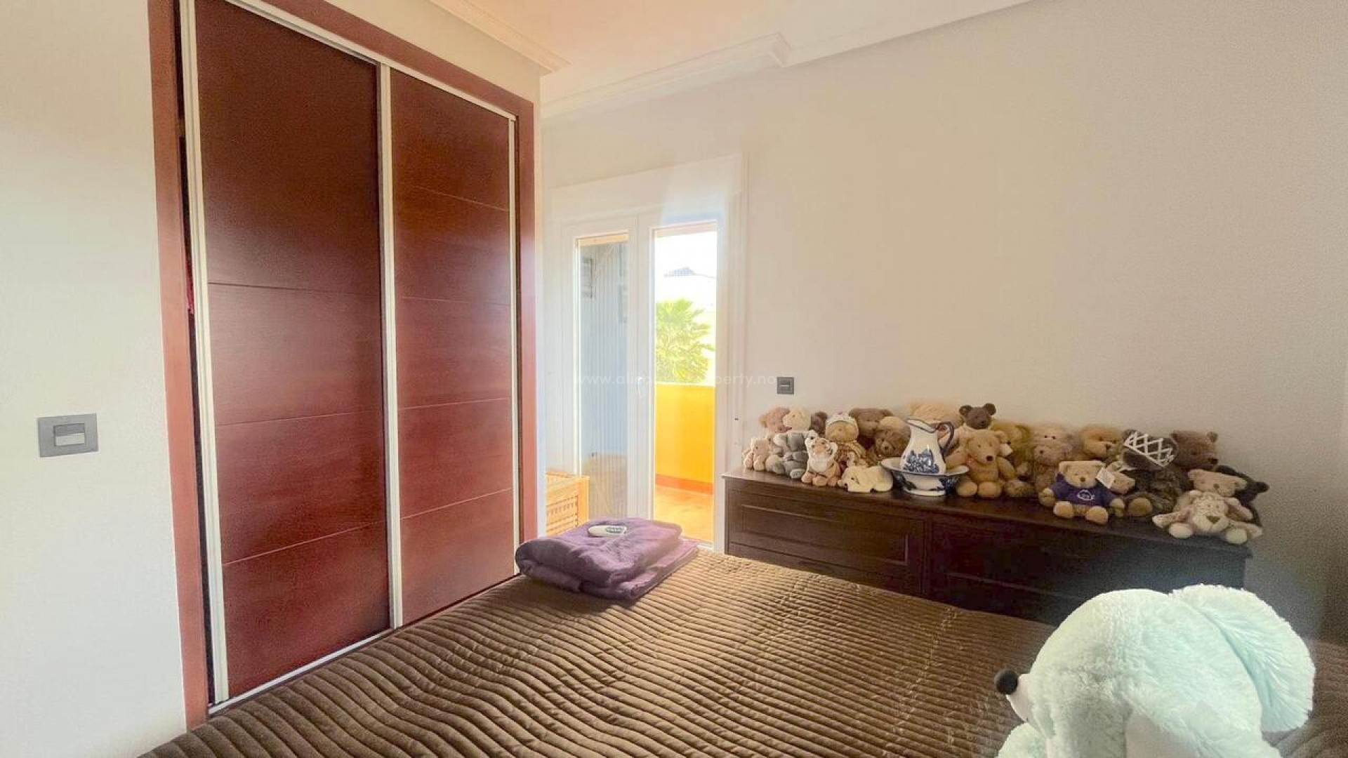 Hus / Villa i Algorfa