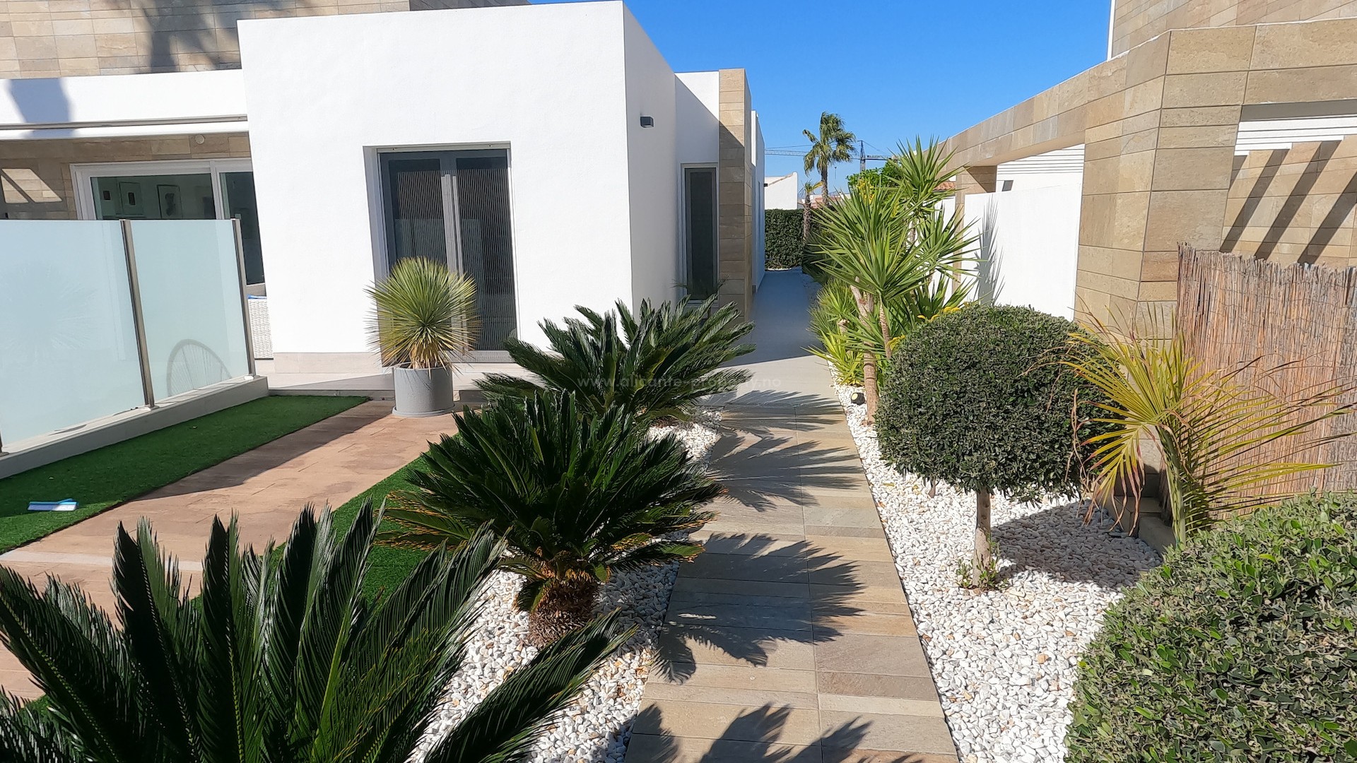 Hus / Villa i Algorfa