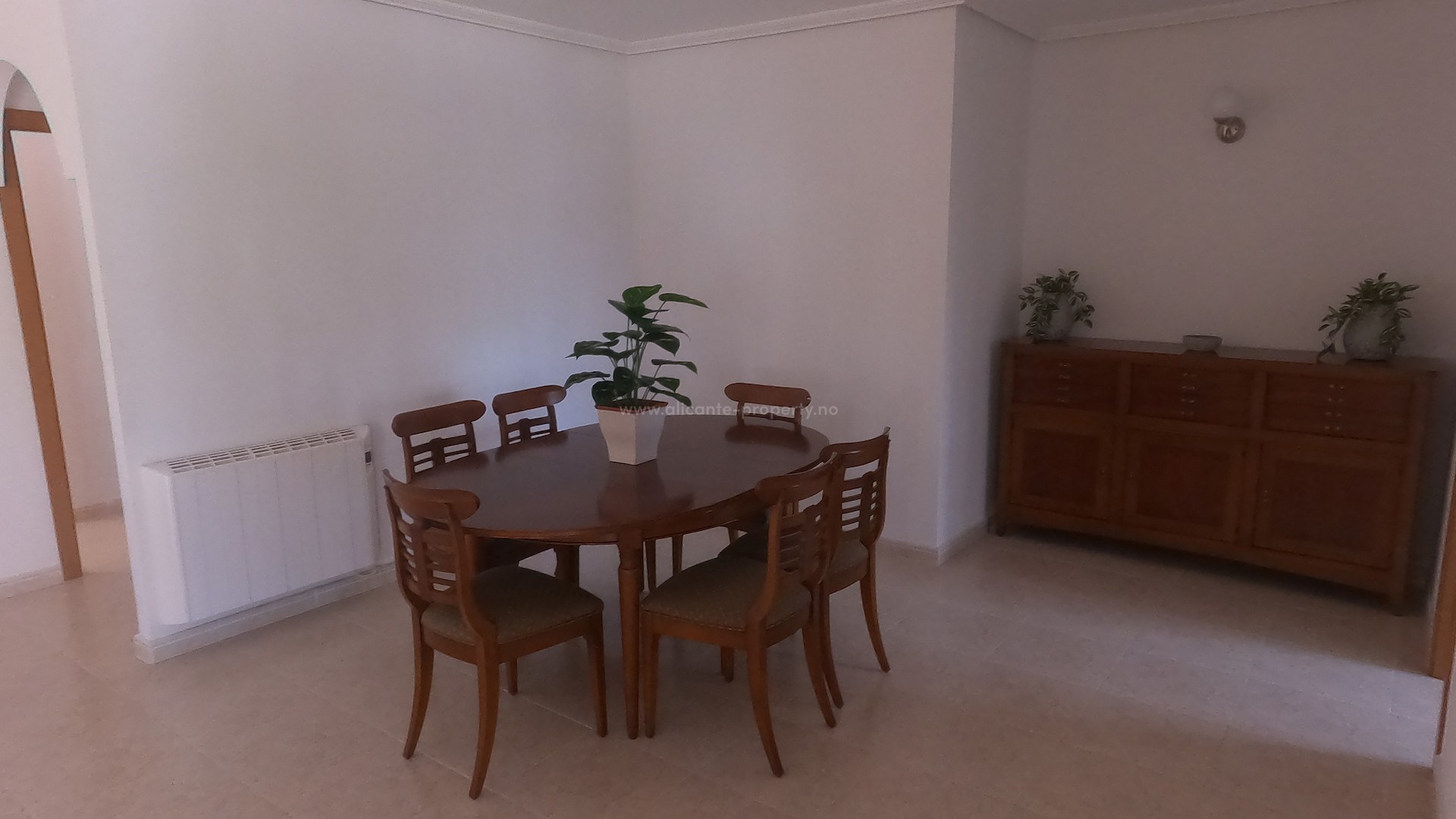 Hus / Villa i Algorfa