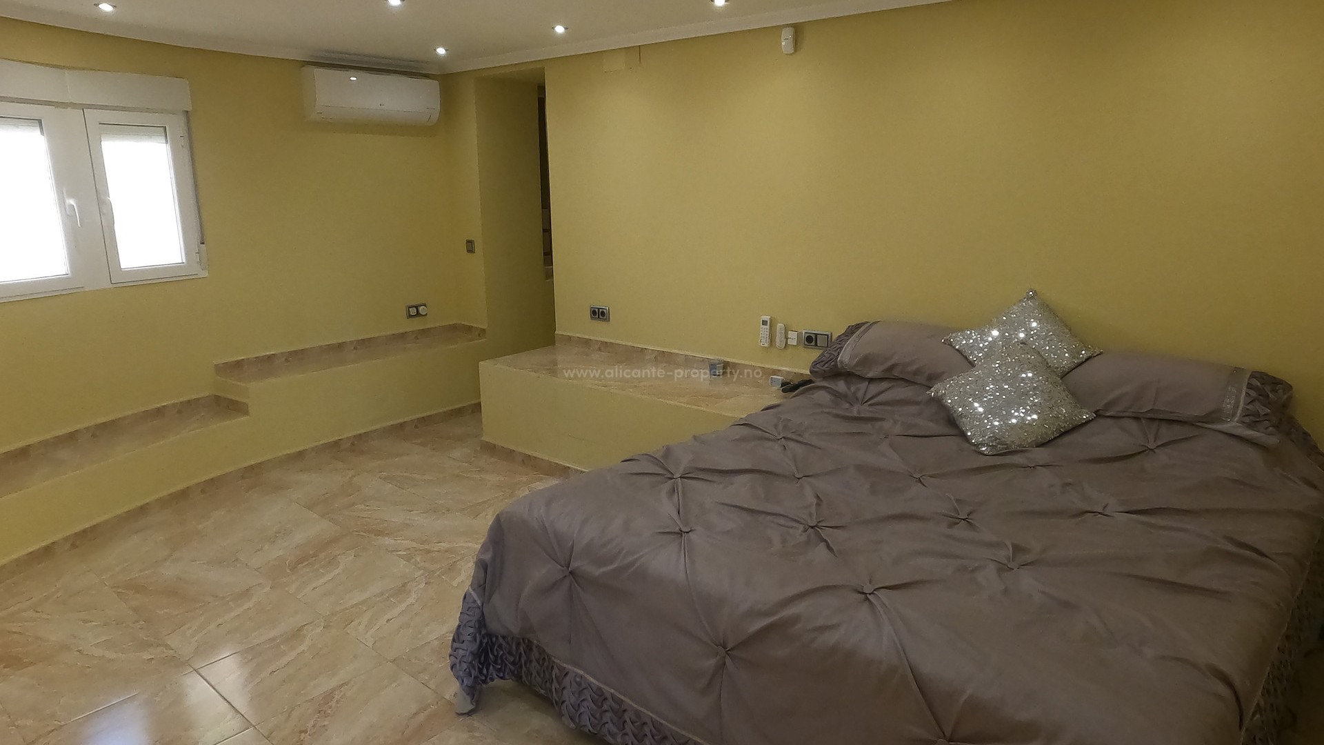 Hus / Villa i Algorfa