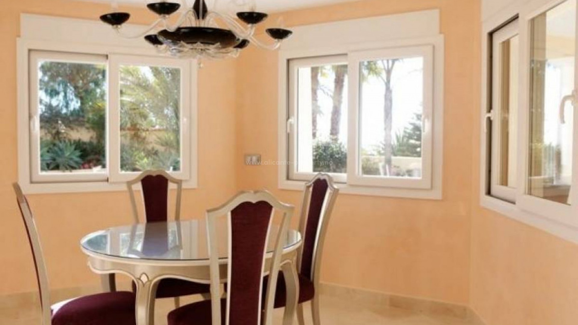 Hus / Villa i Alicante Centro