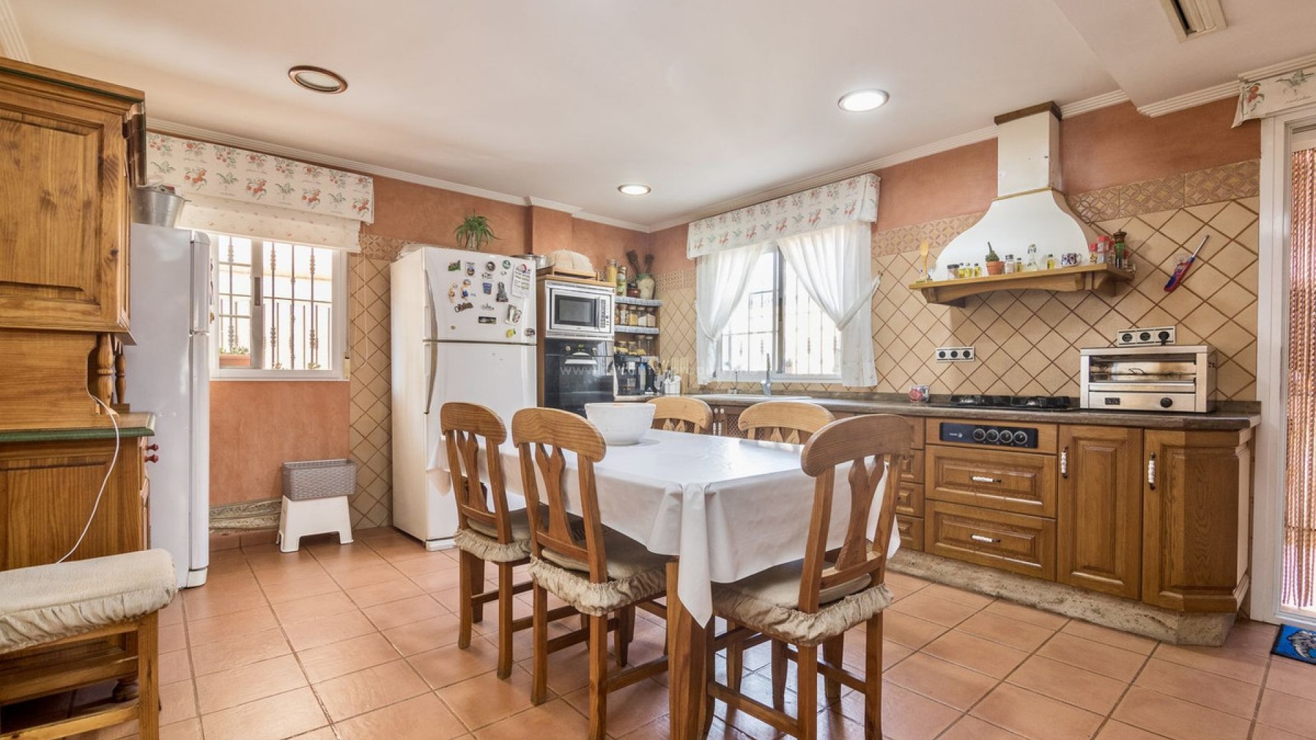 Hus / Villa i Almoradi Centro