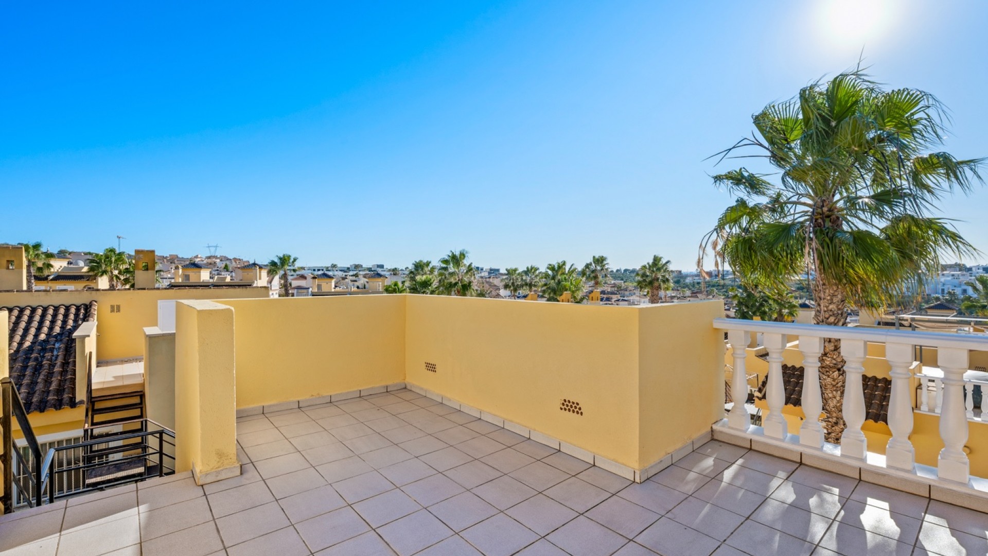 Hus / Villa i Benimar