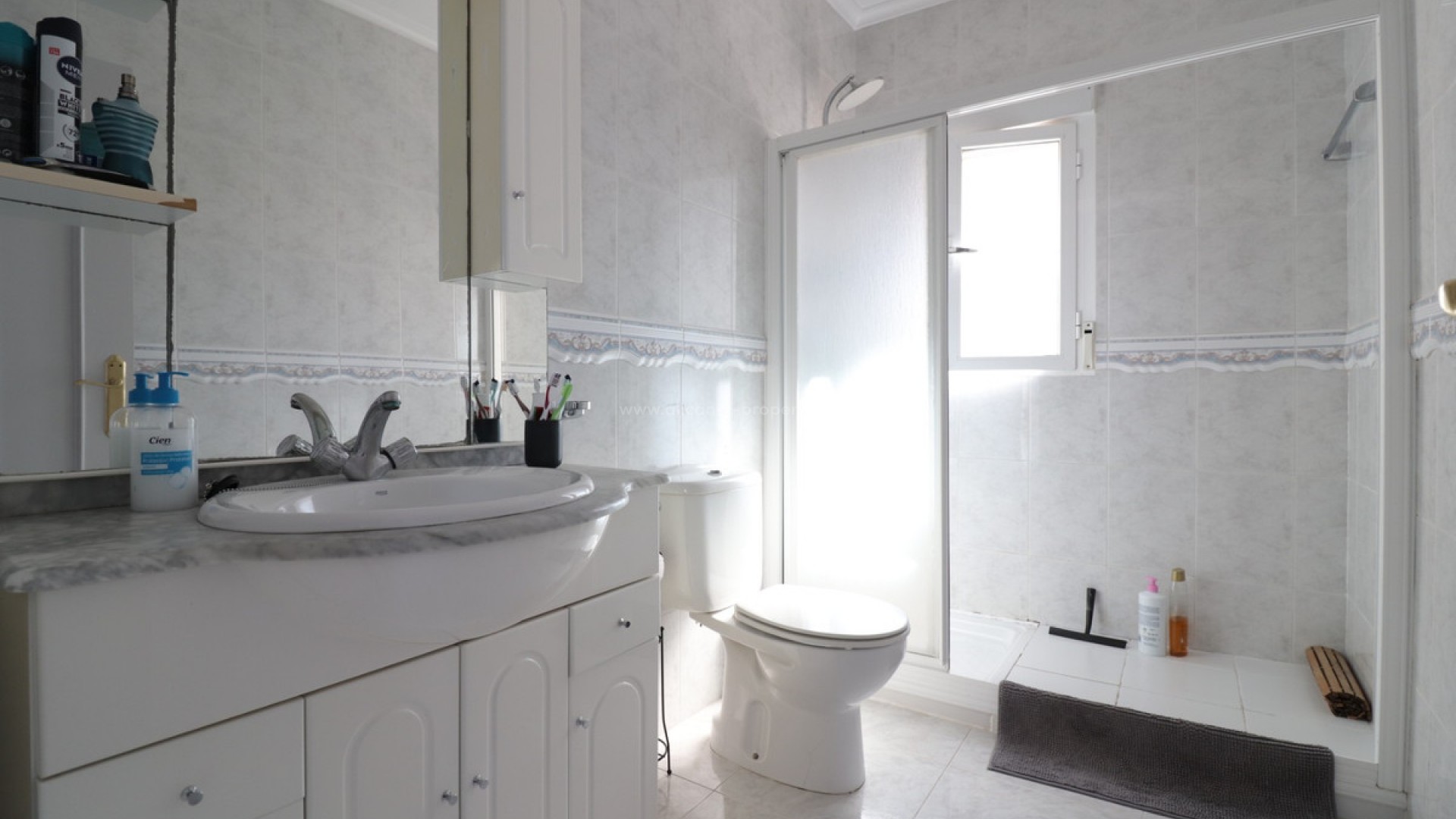 Hus / Villa i Benimar