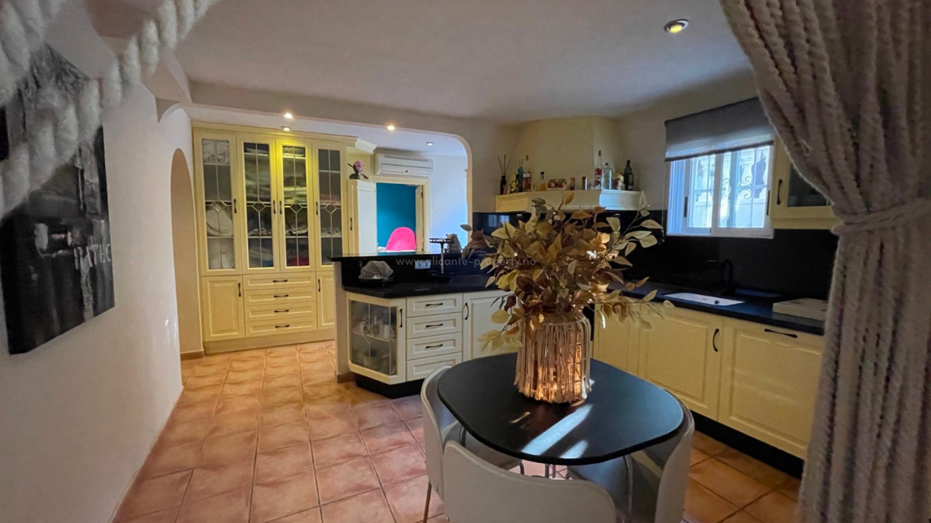 Hus / Villa i Benimar