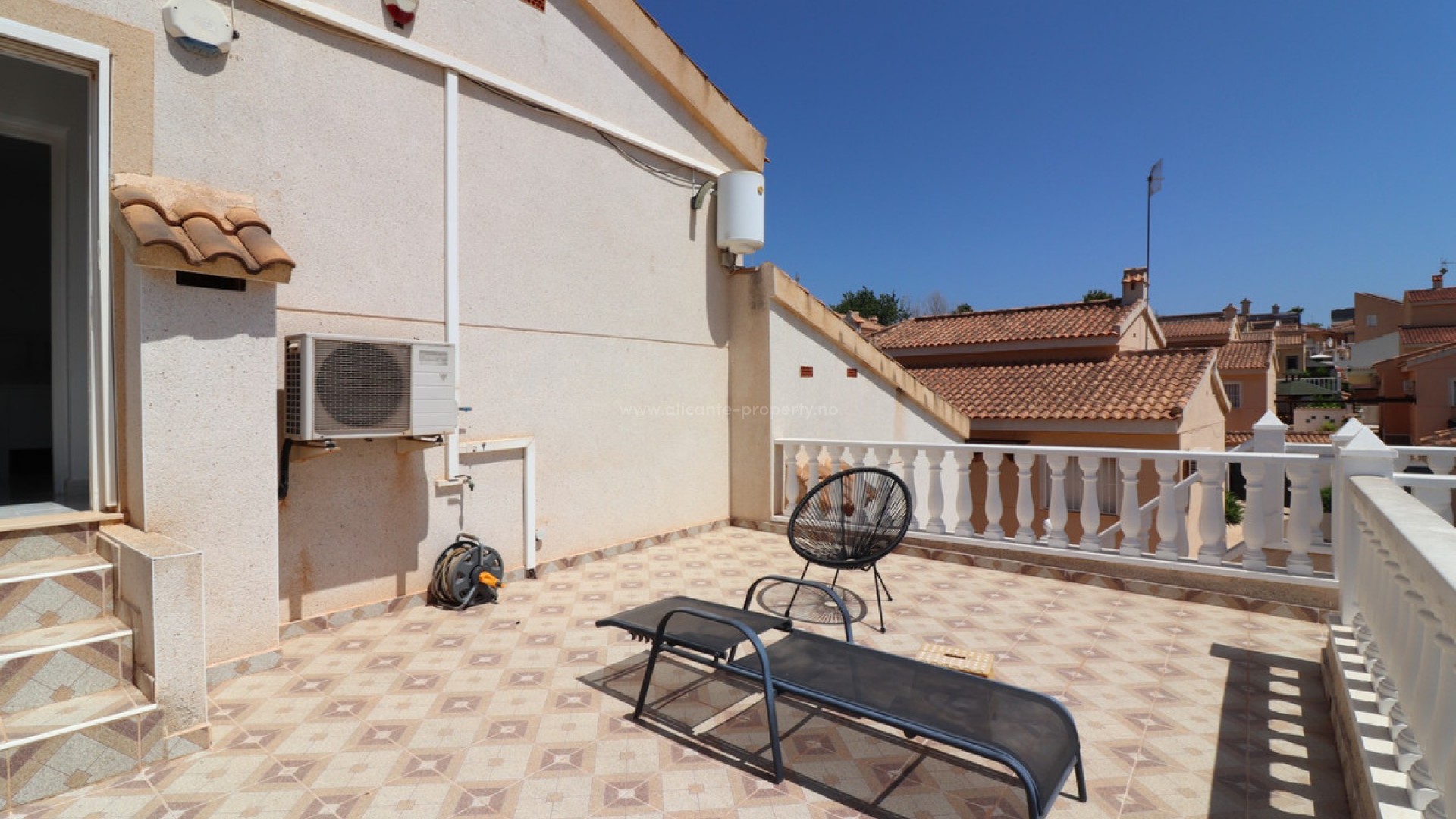Hus / Villa i Benimar