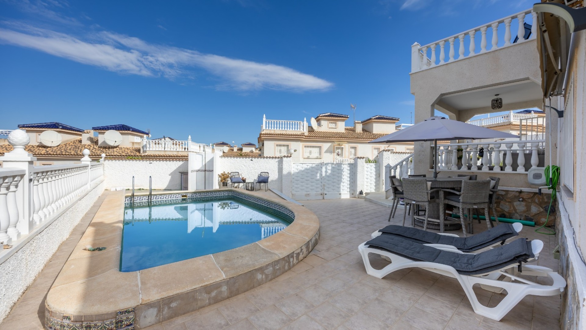 Hus / Villa i Benimar