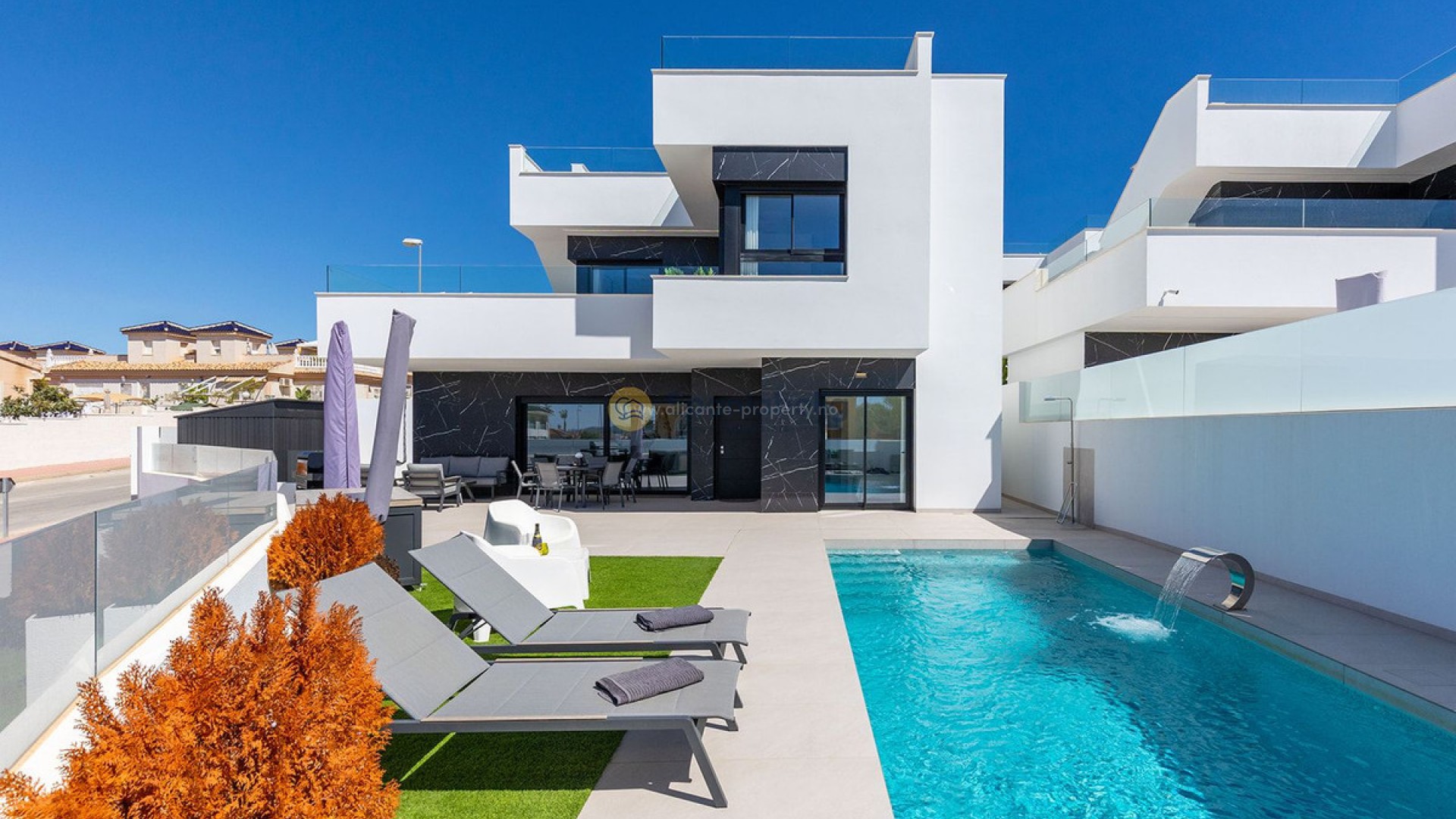 Hus / Villa i Benimar
