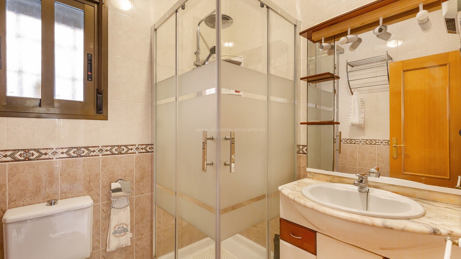 Hus / Villa i Bigastro