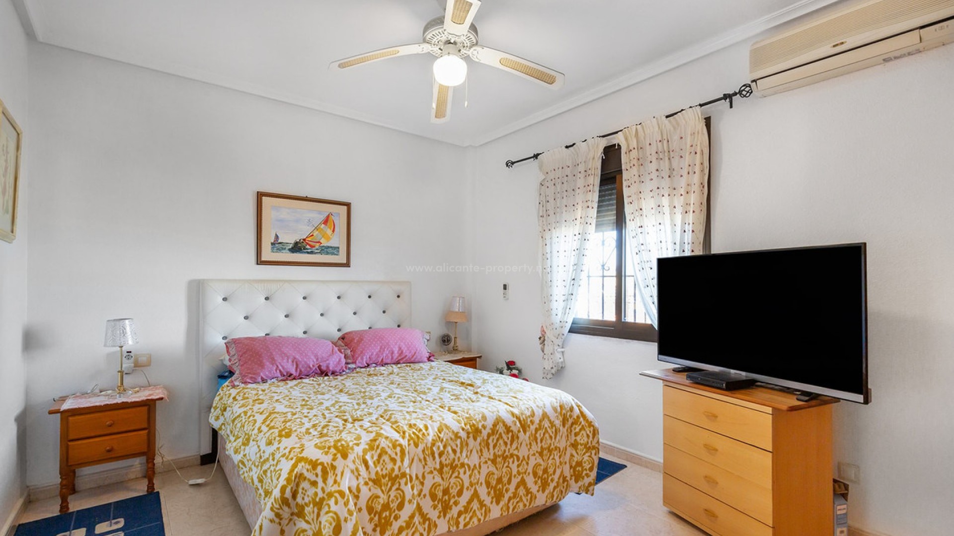 Hus / Villa i Bigastro