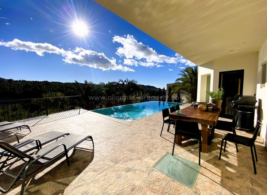 Hus / Villa i Busot Centro