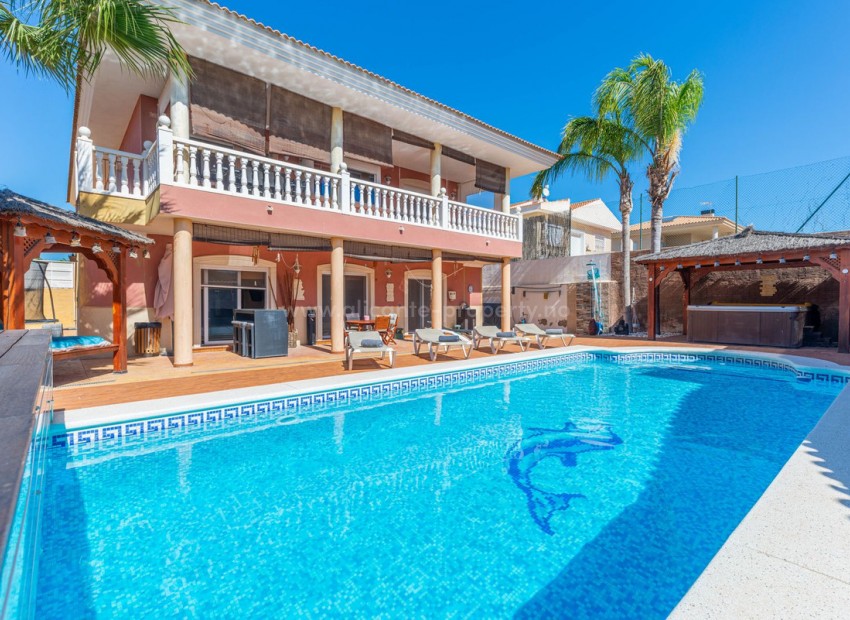 Hus / Villa i Busot Centro