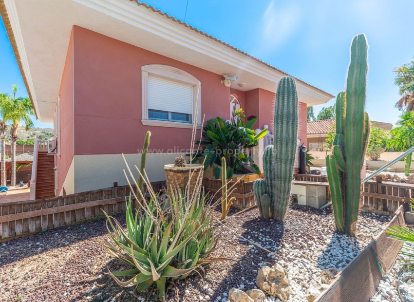 Hus / Villa i Busot Centro