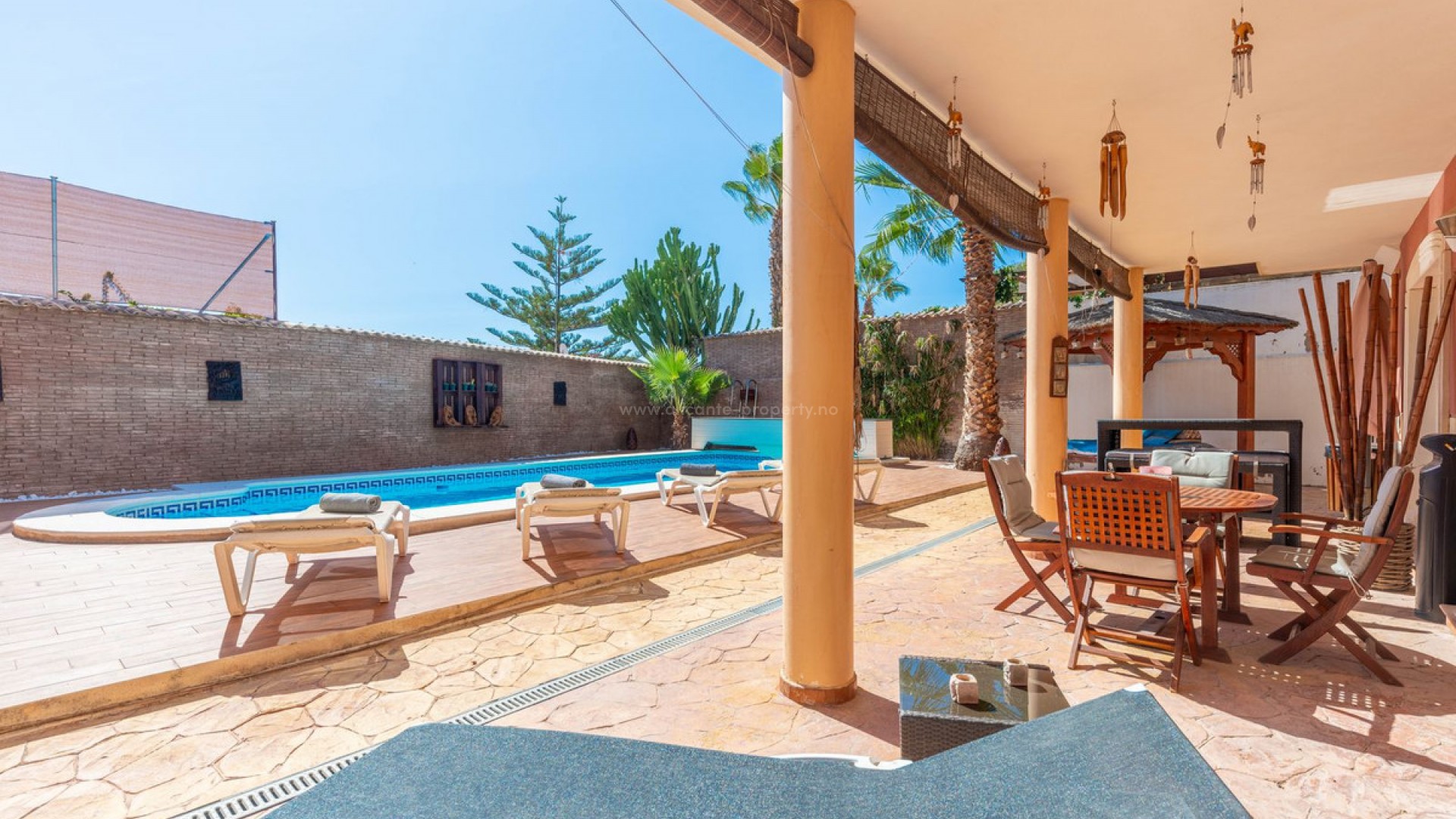 Hus / Villa i Busot Centro