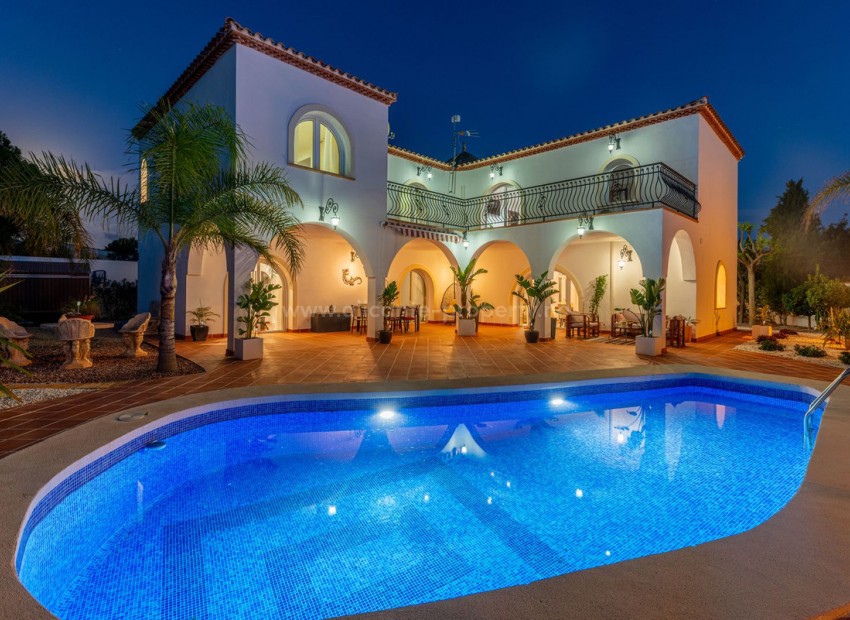 Hus / Villa i Busot Centro