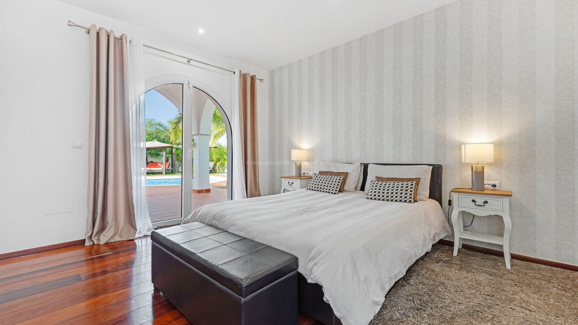 Hus / Villa i Busot Centro