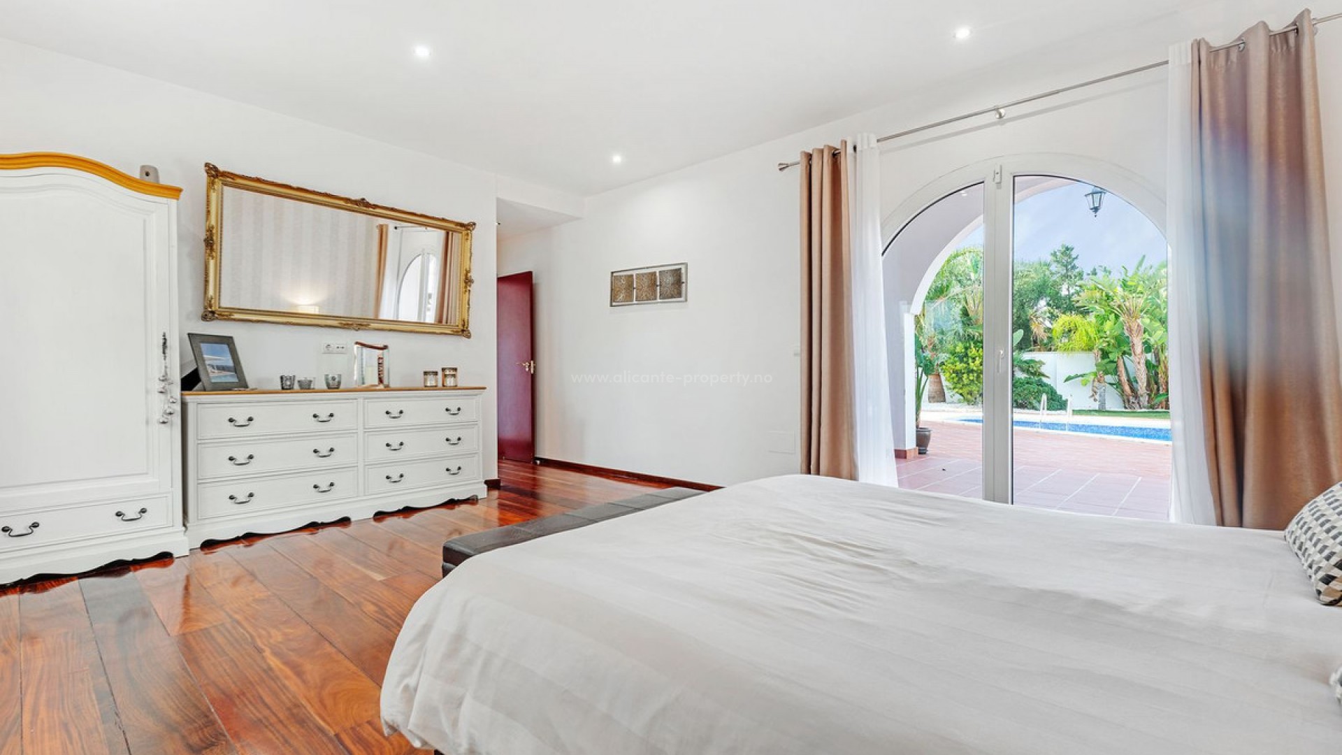 Hus / Villa i Busot Centro