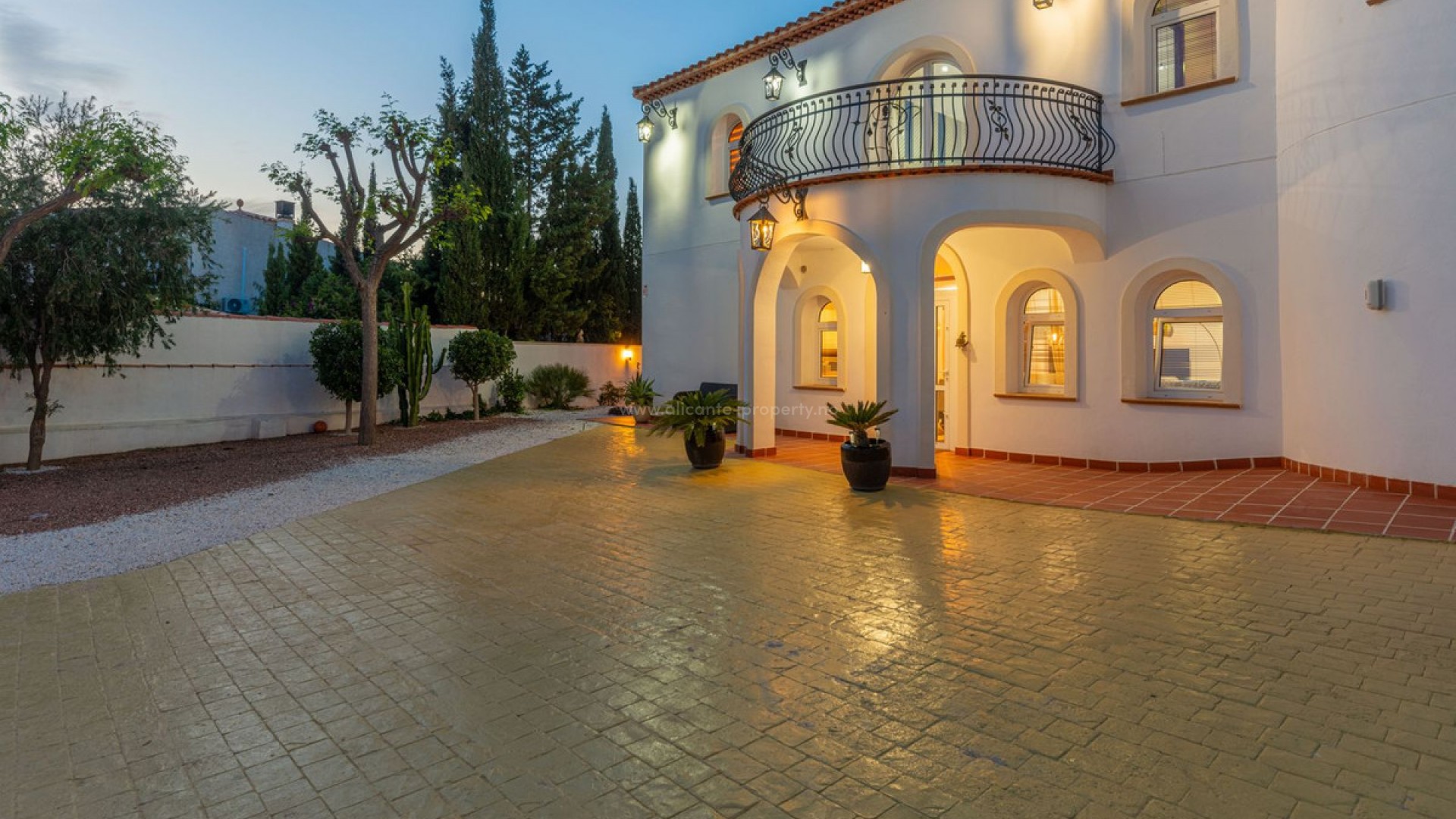 Hus / Villa i Busot Centro