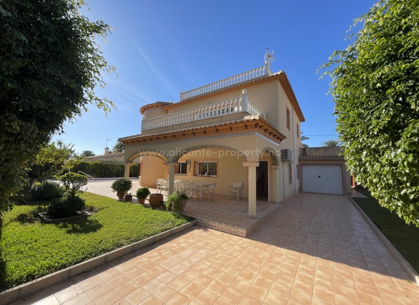 Hus / Villa i Cabo Roig