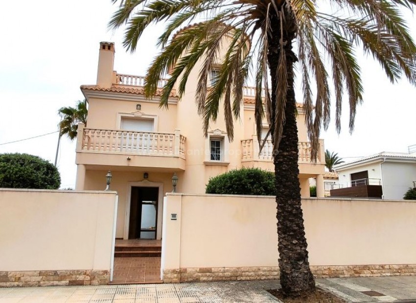 Hus / Villa i Cabo Roig