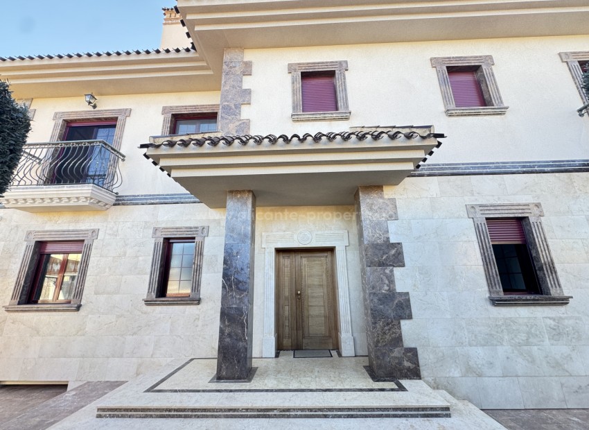 Hus / Villa i Cabo Roig