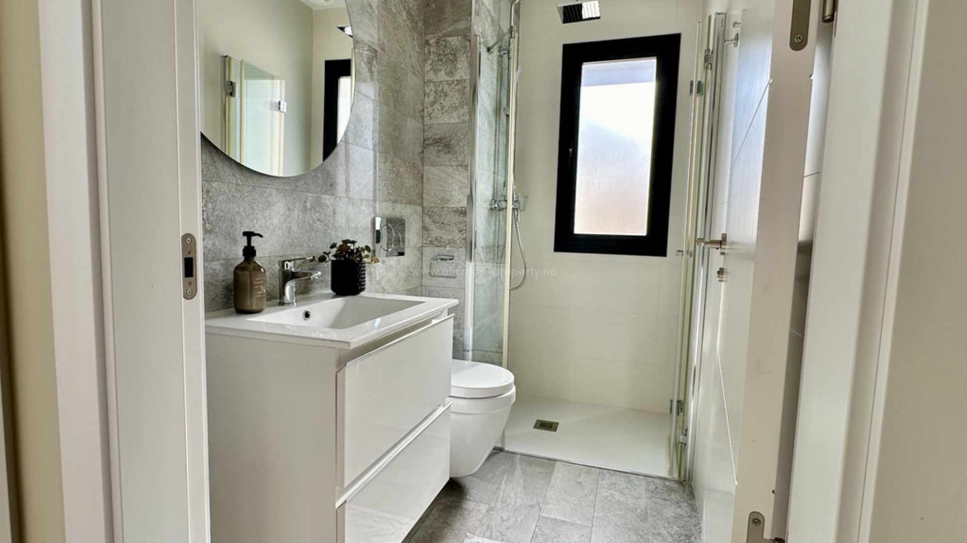 Hus / Villa i Cabo Roig