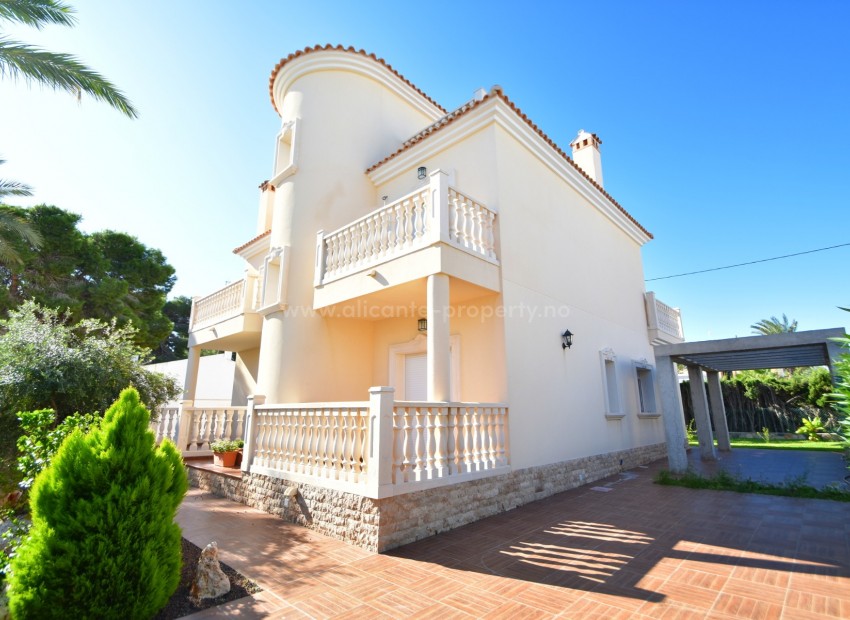 Hus / Villa i Cabo Roig