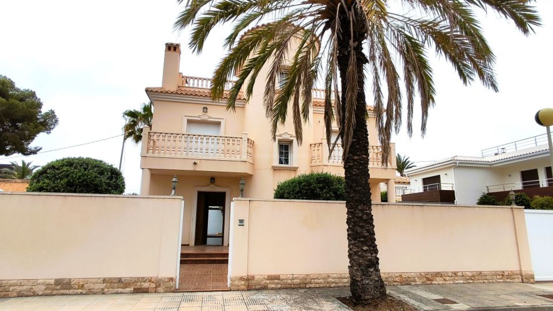 Hus / Villa i Cabo Roig