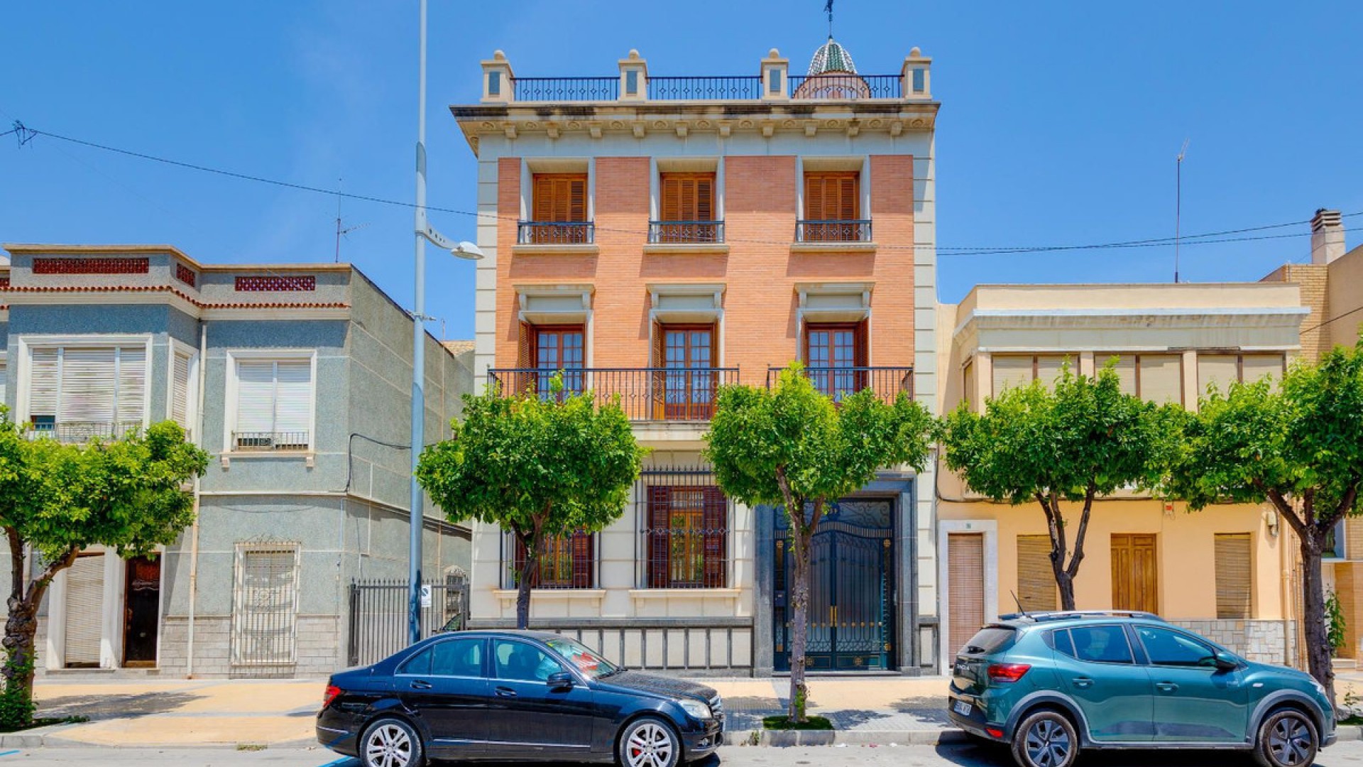 Hus / Villa i Callosa de Segura Centro