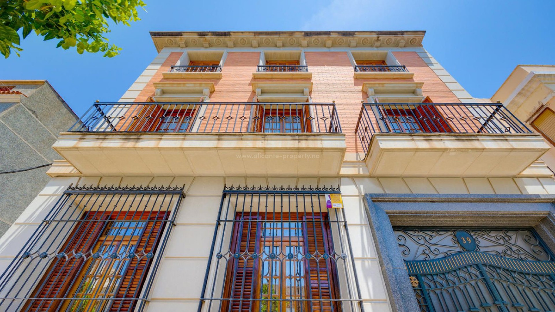 Hus / Villa i Callosa de Segura Centro