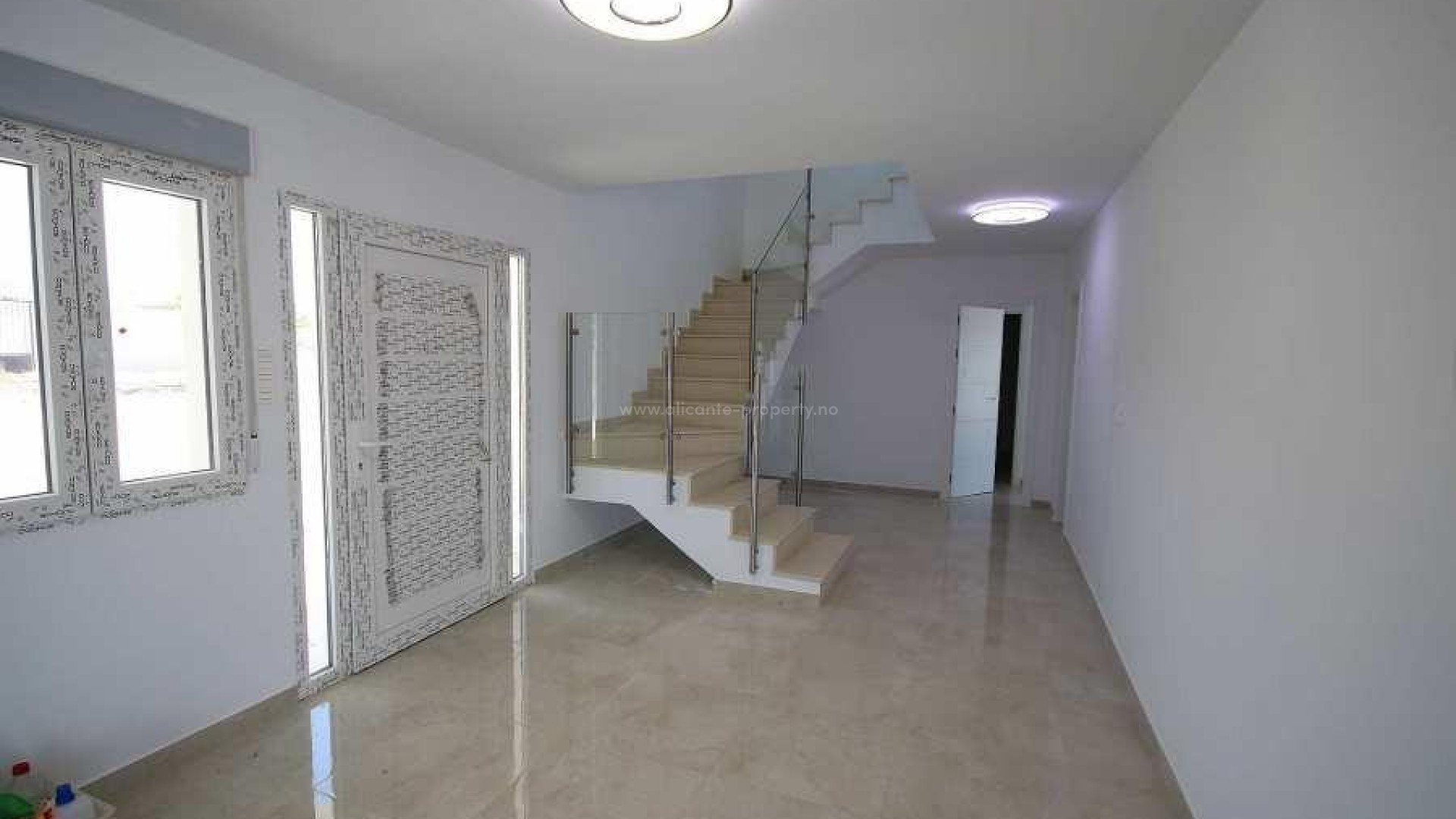 Hus / Villa i Camino Del Prado