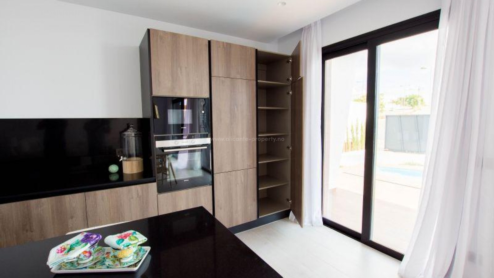 Hus / Villa i Campana garden