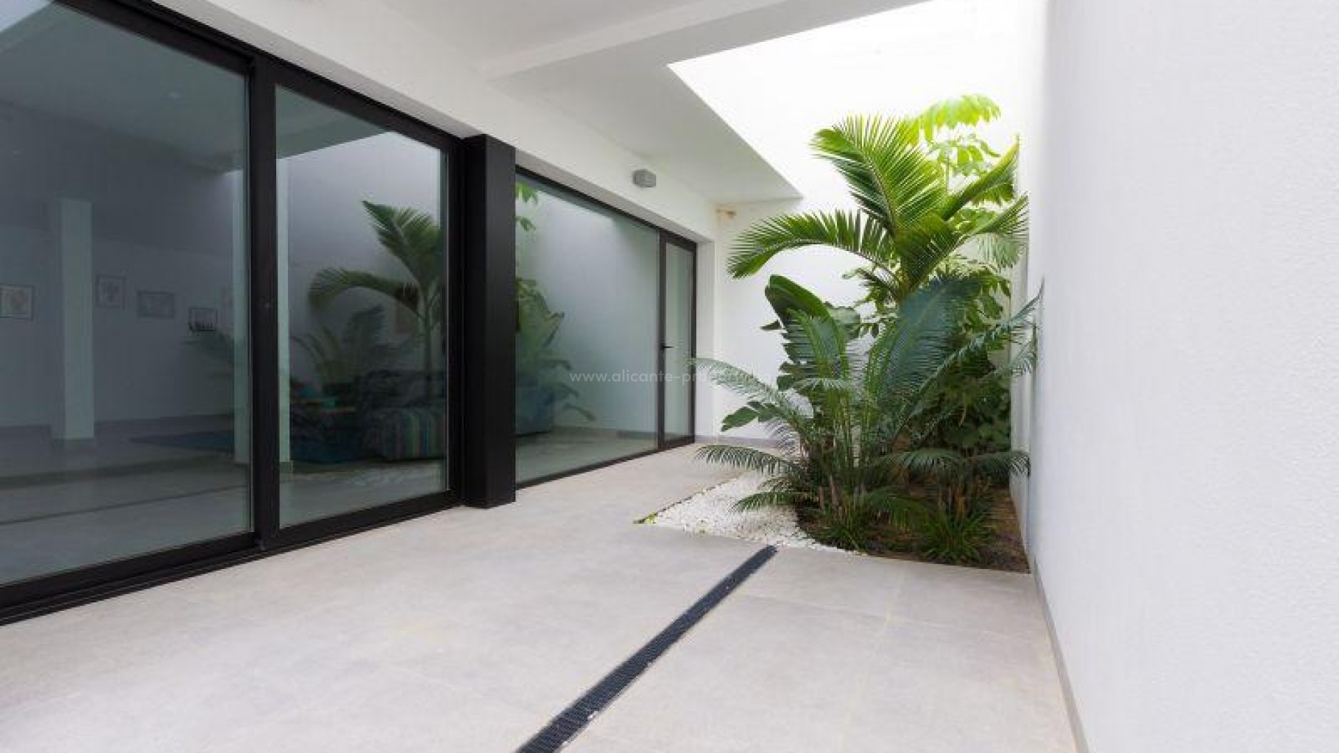 Hus / Villa i Campana garden