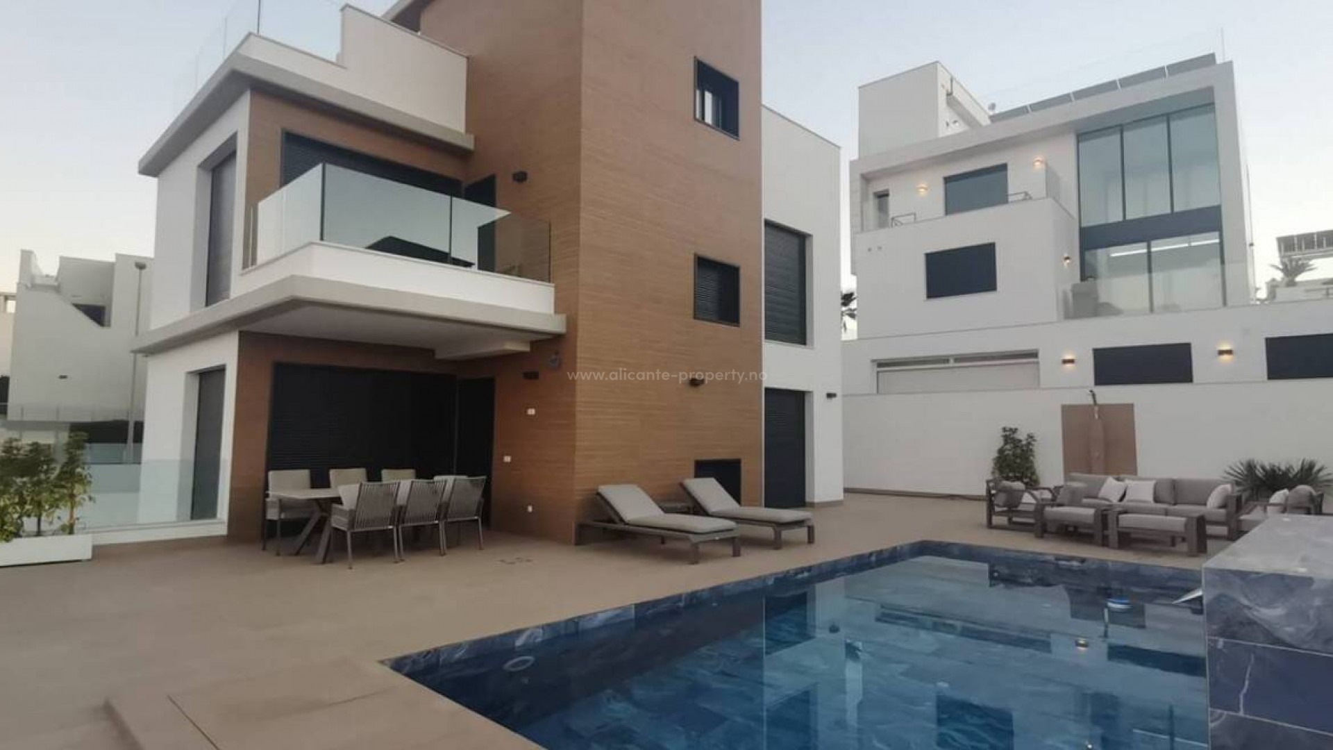 Hus / Villa i Campoamor