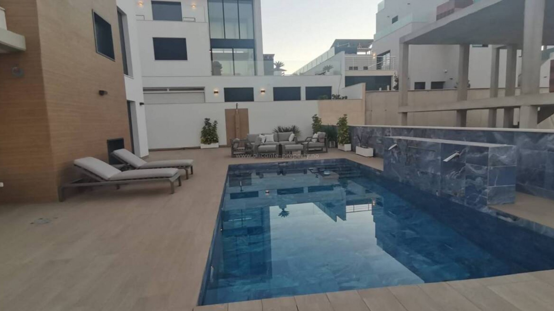 Hus / Villa i Campoamor