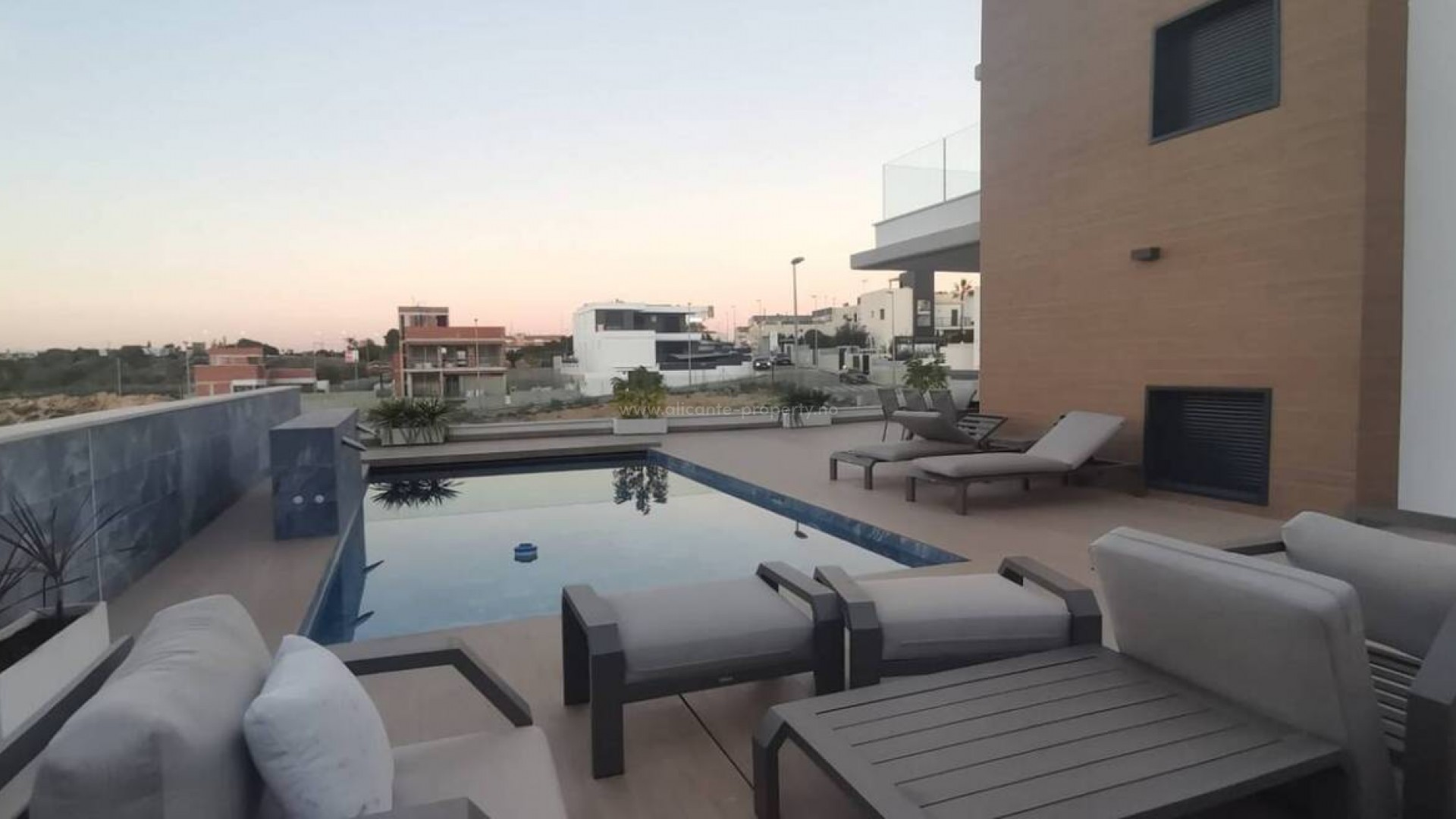 Hus / Villa i Campoamor