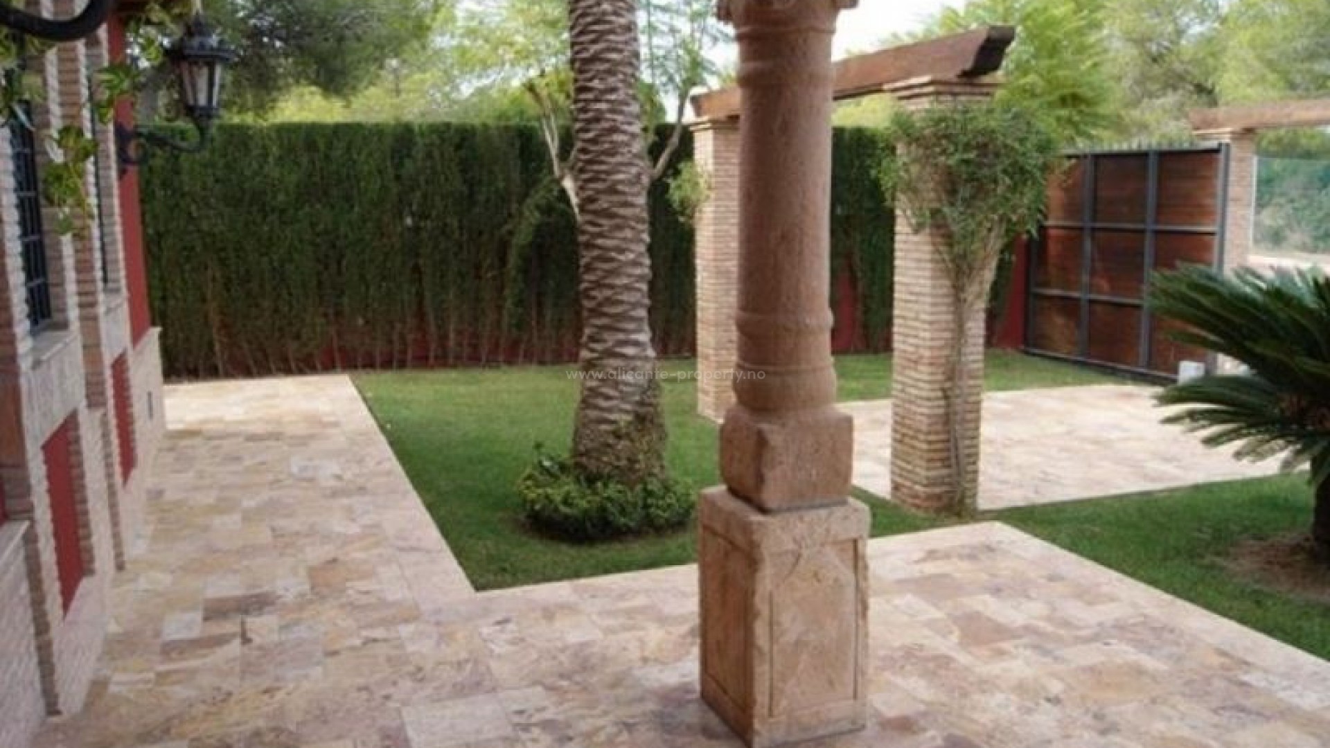 Hus / Villa i Campoamor