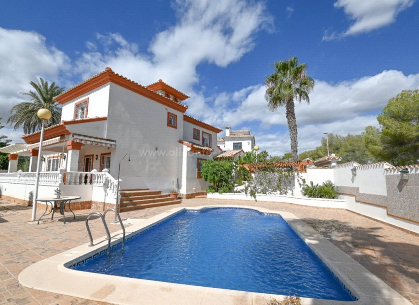Hus / Villa i Campoamor