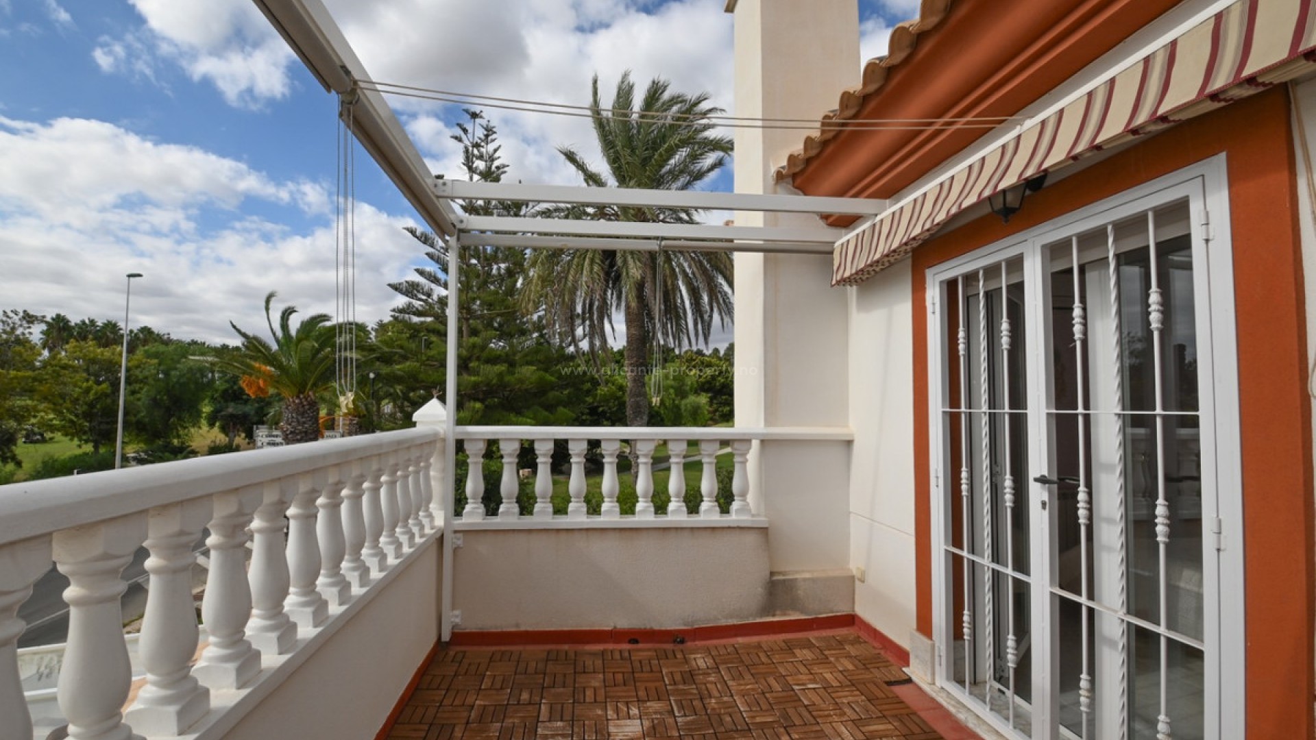 Hus / Villa i Campoamor