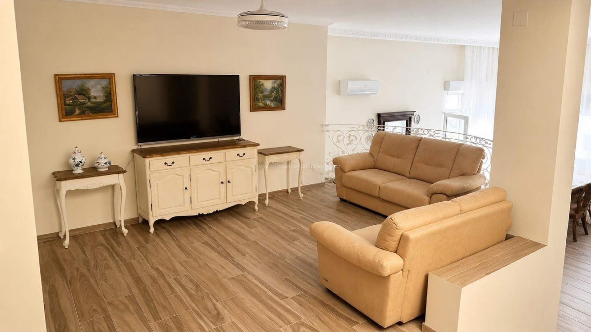 Hus / Villa i Campoamor