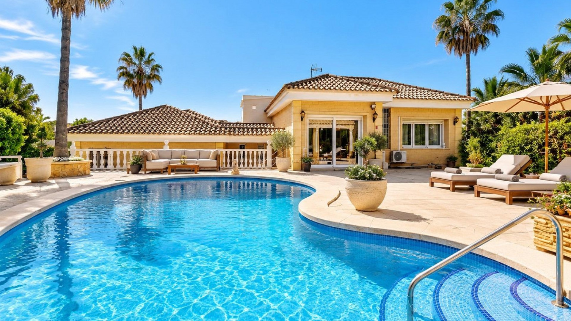Hus / Villa i Campoamor